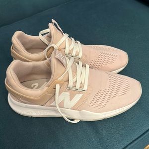 New balance sneaker